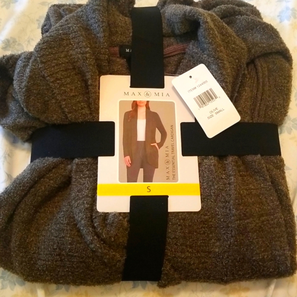 The essential travel cardigan